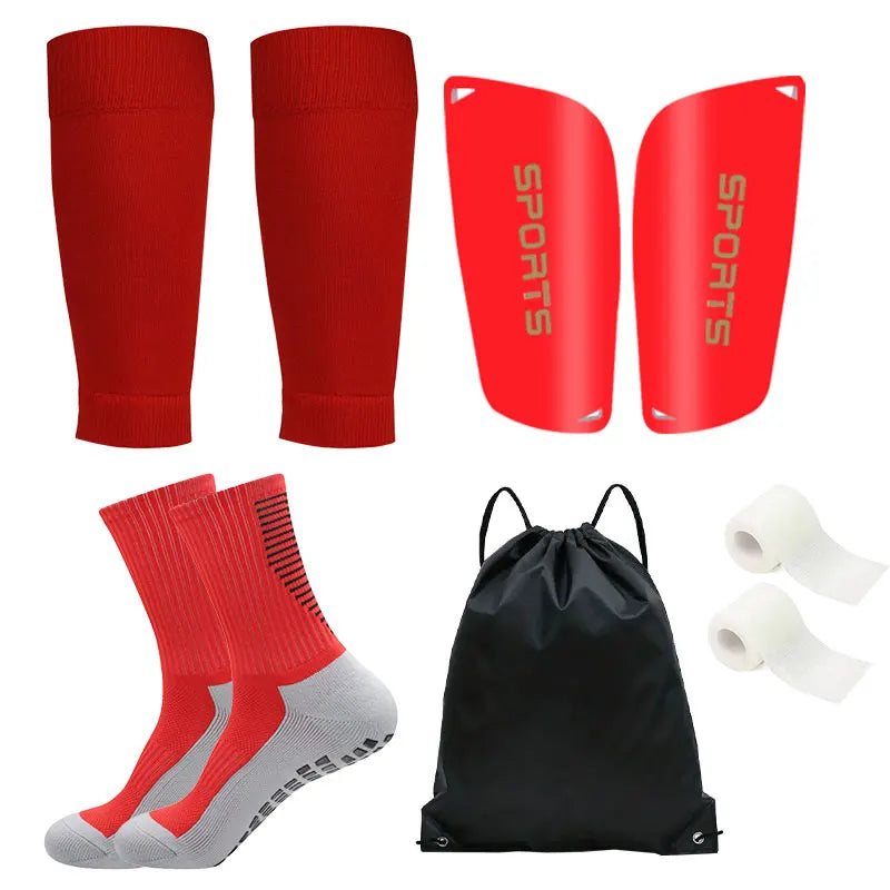 5er Fussball Set mit Socken, Stulpen, Schienbeinschoner, Bandagen und Tasche, Rot / Minikauf.ch