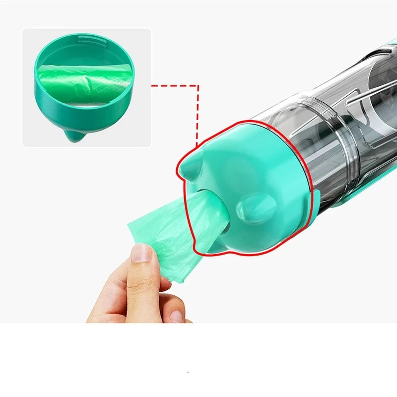 Tragbare Hunde Wasserflasche mit Futterspender und Kotbeutel / Minikauf.ch