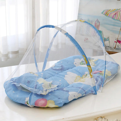 Faltbares Babybett mit Moskitonetz, Blau / Minikauf.ch
