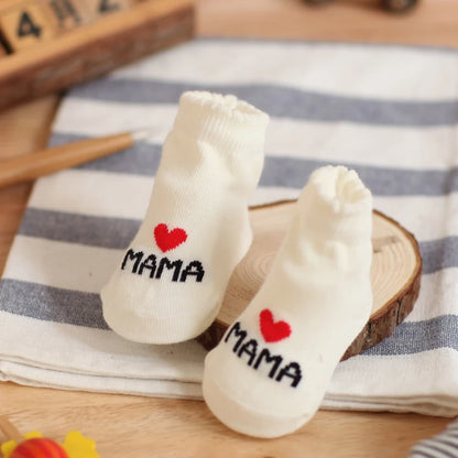 2 Paar Baby-Socken „I ❤️ Mama & Papa" / Minikauf.ch