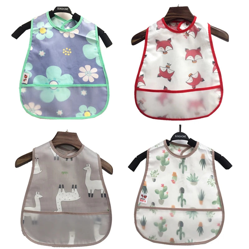 Wasserdichtes Baby-Lätzchen mit Cartoon-Muster / Minikauf.ch